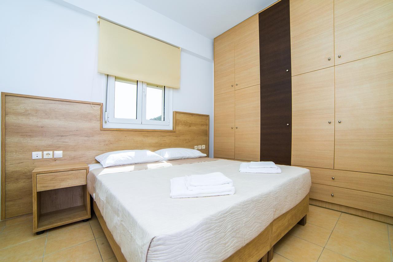Eva Apartments Koutouloufari Esterno foto